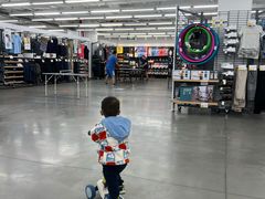 -迪卡侬(燕山店)