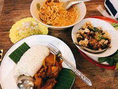-Ongtong Khaosoi Ari Branch