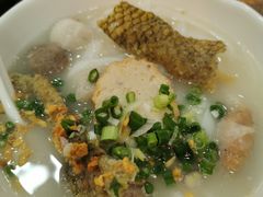 -正宗潮州鱼蛋粉(长寿西路店)