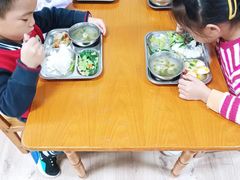 -上海闵行区阶梯吉美幼儿园