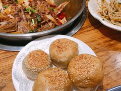 自制烧饼-安诚居干锅鸭头(八角店)