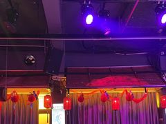 -喜鹊音乐酒馆(西街店)
