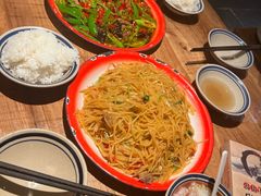 -泥糊破店小酒馆·团建聚餐(南京西路店)