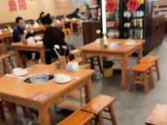 -黔三一夺夺粉酸汤火锅(百信店)