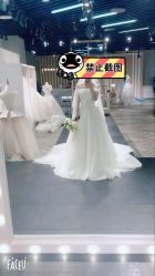 -Lady  Jane高端婚纱礼服馆