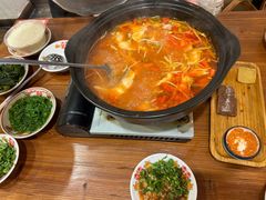 -猫爷的腔调·黔小馆(交大医学住宅区店)
