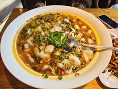 -小三峡食府(西五路店)