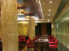 -粤尚腾香居中餐厅(首都机场希尔顿店)