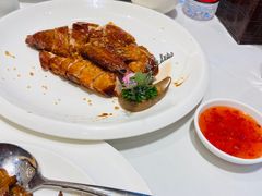 -万龙洲海鲜(大兴绿地缤纷城店)