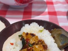 -笨豆腐居民楼菜馆•江西小炒(天津开发区店)