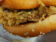 香辣鸡腿堡-麦当劳(黄石北路店)