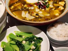 -江城小馆陕南妈妈菜·全球旅行餐厅(钟楼店)