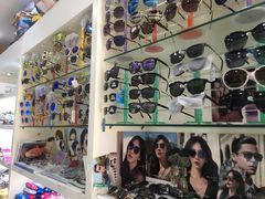 -利客来眼镜店(崂山百货店)