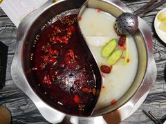 -重庆大队长火锅(凤城八路店)