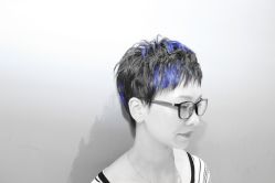 -T8 SALON