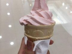 桃桃乌龙茶甜筒-麦当劳(山东章丘汇泉路店)