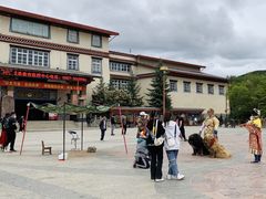 -迪庆藏族自治州博物馆