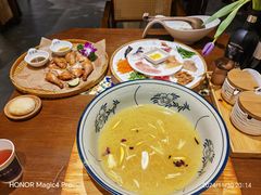 -芸南道·过桥米线(昆明老街旗舰店)