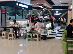 -梦航彩虹之约自助餐厅(华府天地店)