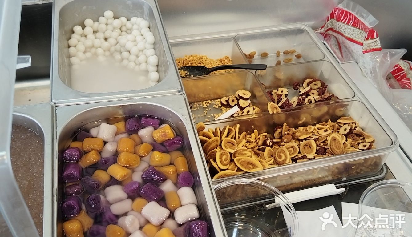 湖南中医院旁边的健康消暑小吃—巢阿姐清补凉