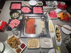 -海底捞火锅鲜切牛肉主题店(长寿路店)