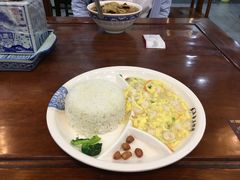 虾仁滑蛋饭-东吴面馆(金门路金门国际商业广场店)