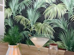 -Oasis Bar & Grill