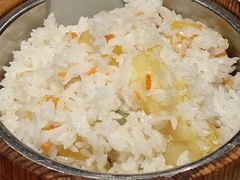 -滇香肴·云南菜蒸汽石锅鱼(云南北路店)