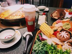 -湊湊火锅·茶憩(和平大悦城店)