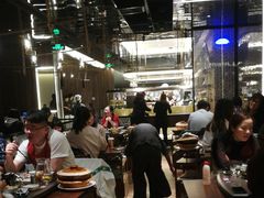 大堂-捞王锅物料理(上海世茂广场店)