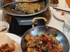-阿瓦山寨·湘菜现炒·剁椒鱼头王(咸阳总店)