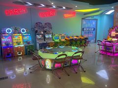 -星悦蓝海欢乐园(石路天虹店)