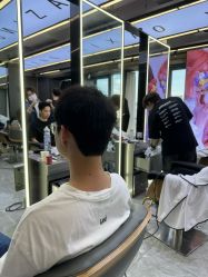 -藤野造型烫发染发