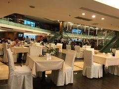 -宜昌均瑶国际酒店(宜昌CBD购物中心夷陵广场店)