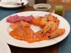 -湖景知味西餐厅•简餐轻食 自助餐(南京金茂威斯汀大酒店)
