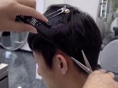 -鸿通城购物中心