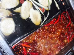 -山城老炮火锅城