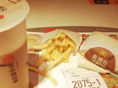 -麦当劳(金稻田路餐)