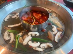 菌汤鸳鸯锅-谭鸭血老火锅(万象九宜城店)