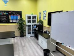 -神奇科学家STEAM科学实验科创赛事机器人编程逻辑思维MadScience(长宁来福士校区)