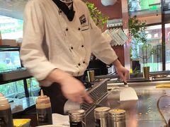 -大神太神·铁板烧(瑞虹天地月亮湾店)