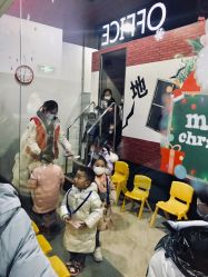 -成都星期8小镇(江宁南路店)