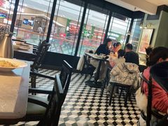 大堂-前海沿·青岛菜(李沧万达店)