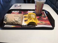 -麦当劳(潮南峡山得来速店)