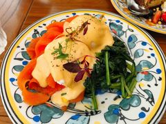 三文鱼班尼迪克-Alimentari早午餐(安福路店)