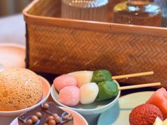 -梅间堂茶馆(绿地缤纷城店)