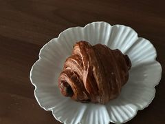 -VERIE BAKEHOUSE