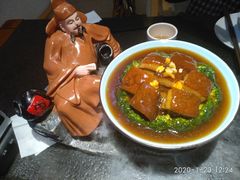 -万重锦·人文川菜馆(骡马市店)