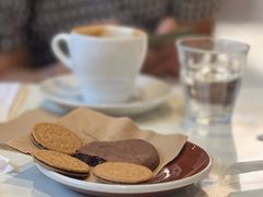 -VOYAGE COFFEE 咖啡烘焙工坊店(798艺术区店)