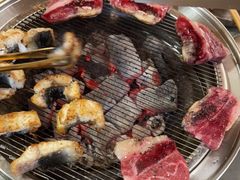 -围炉肉舍•炭烤活鳗•丹东海鲜烤肉(步行街店)